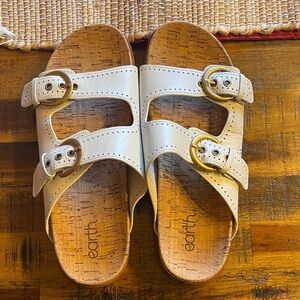 Earth Cream Double Buckle Sandals
